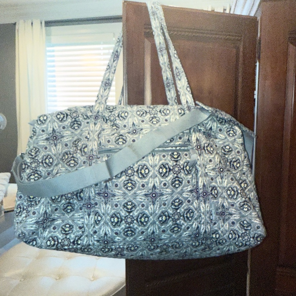 Vera Bradley Plaza Tile Duffle